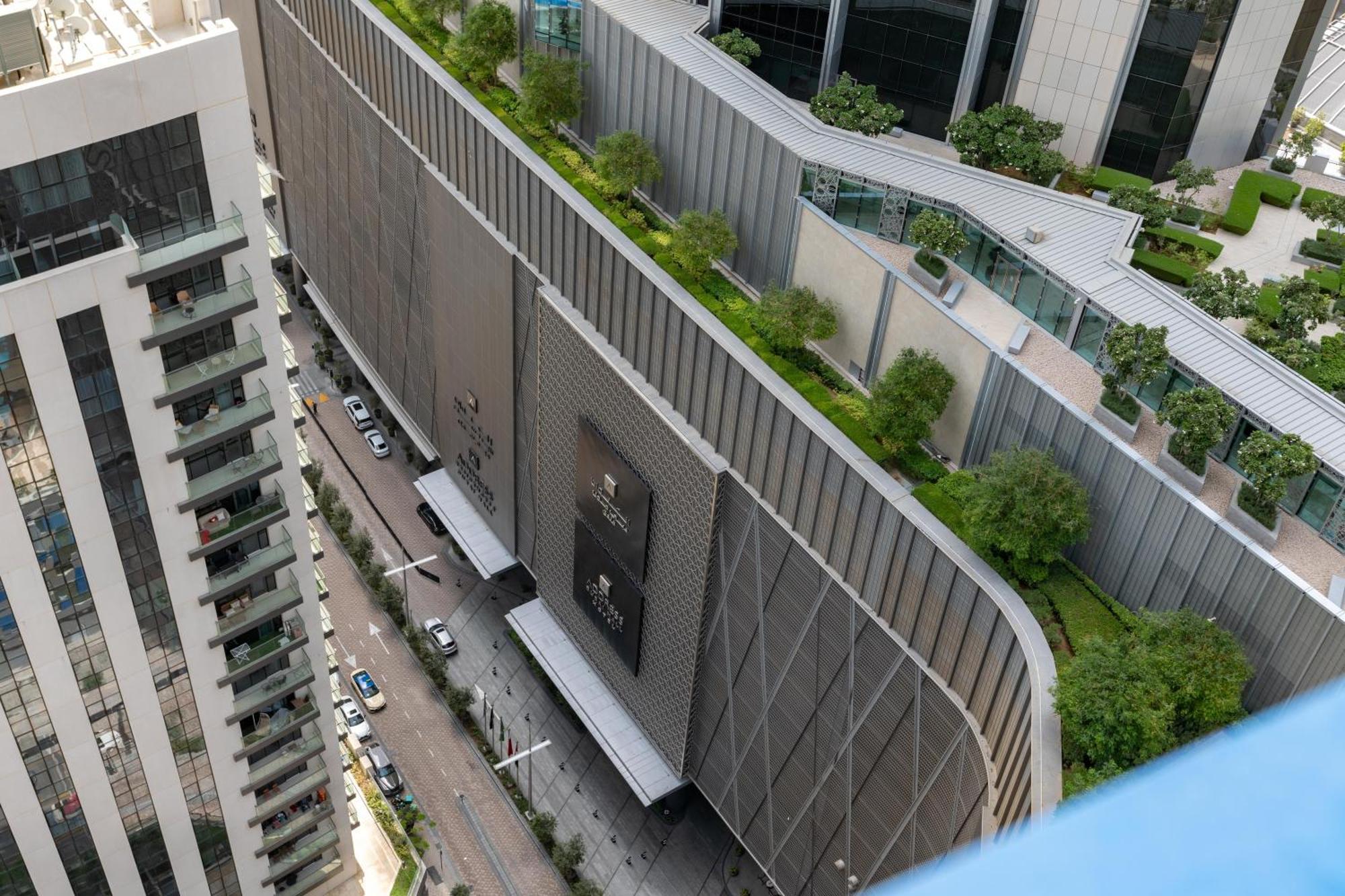 White Sage Full Burj View 1br In Mall Apartment *