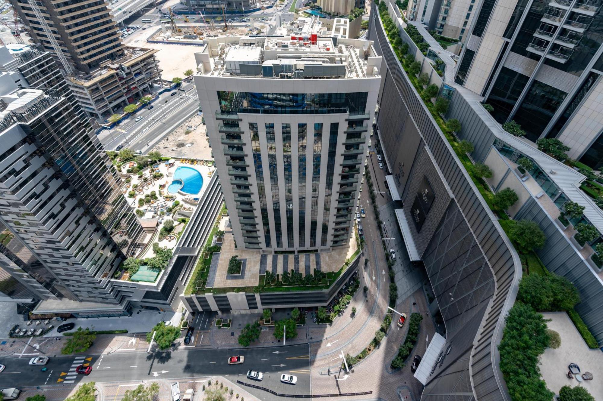 White Sage Full Burj View 1br In Mall Apartment Dubai